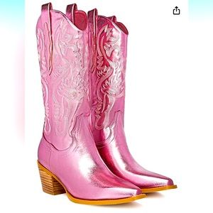 Pink cowboy boots with heel 🎀